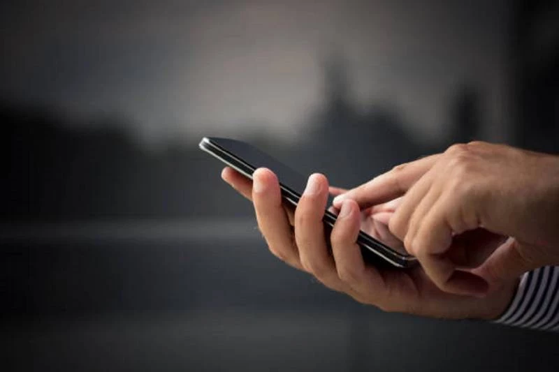 Клименко: правительство будет наказывать за запрещенный контент в телефонах