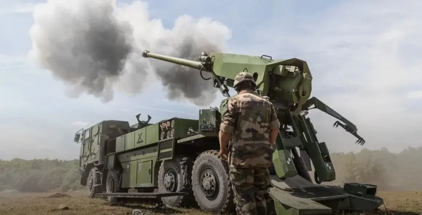 Недовольная первыми САУ CAESAr 8x8, чешская армия угрожает приостановить закупку самоходок