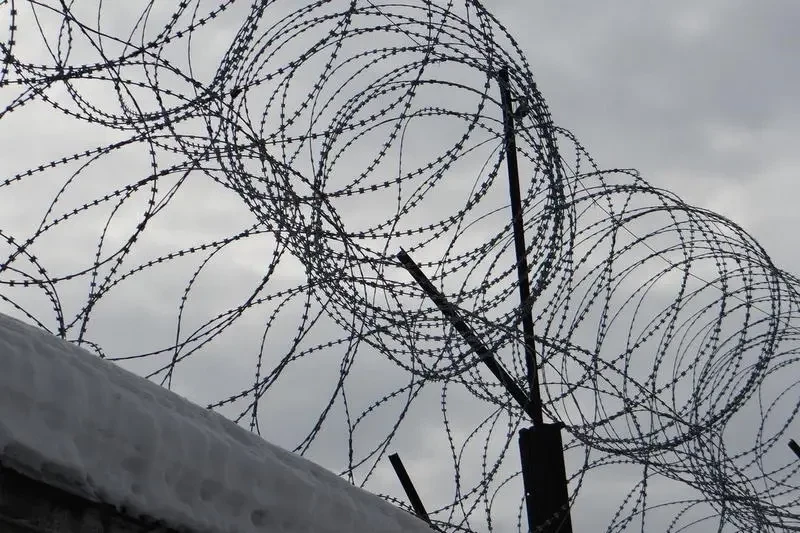 Подконтрольные Киеву власти Запорожской области объявили эвакуацию СИЗО и колоний на фоне наступления ВС РФ