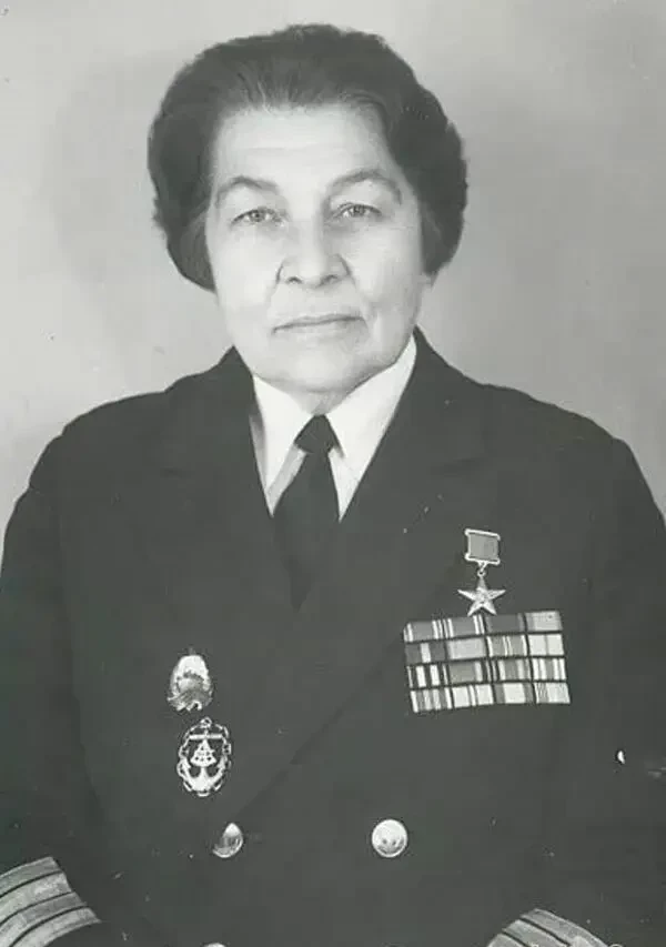 Женщина на борту. Капитан-легенда