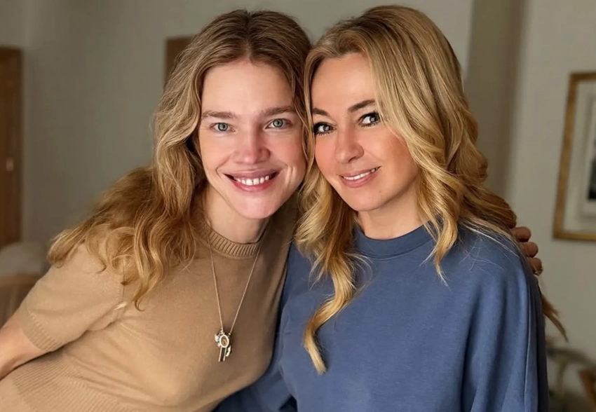 Яна Рудковская встретилась с Натальей Водяновой в Париже