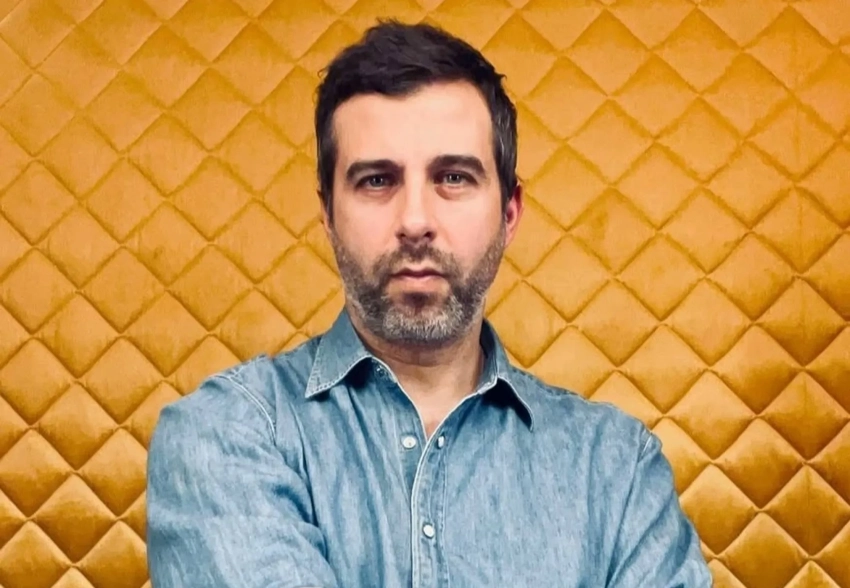 "Похоже, он и правда тоскует". В сети обсуждают концерт Ивана Урганта, на котором он много шутил о своей "отмене"