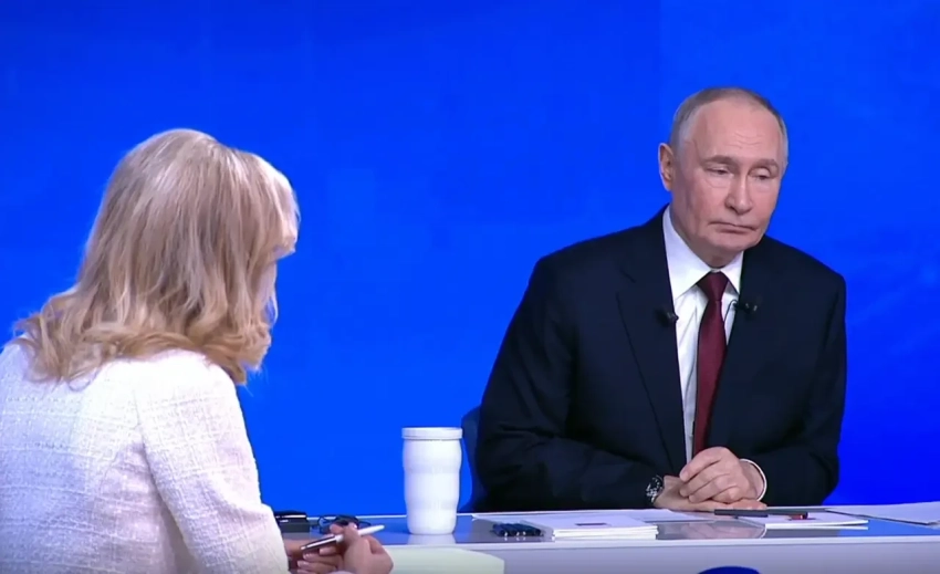 Чего стоять на пороге, заходи в дом: Путин оценил фото Зеленского под Купянском