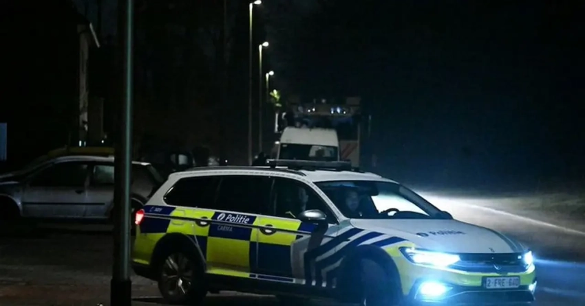 Бельгийская полиция пока не знает, с чем связан взрыв у синагоги в Льеже