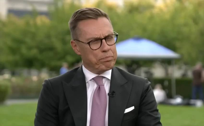 Стубб: США – больше не добрый гегемон, но все еще сильный